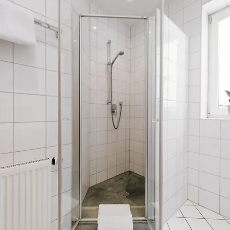 Graf Lehndorff Zur Messe