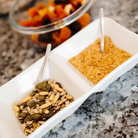 Hotell Graf Lehndorff Zur Messe 3*