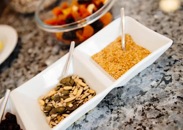 Hotel Graf Lehndorff Zur Messe 3*