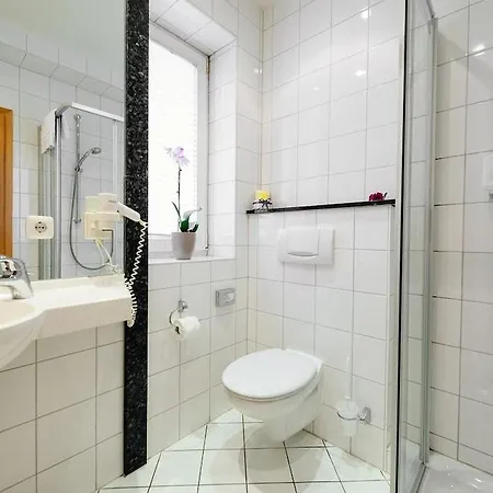 Graf Lehndorff Hotel 3*
